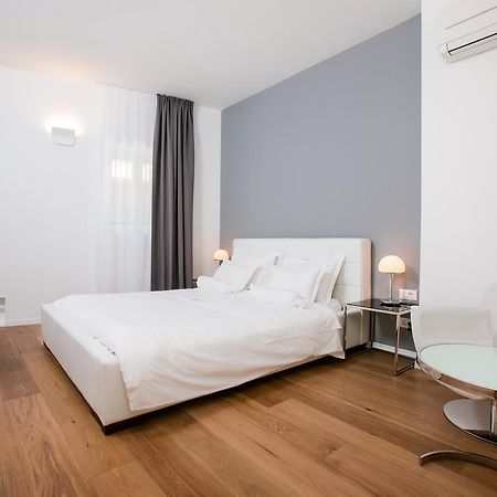 Divota Apartment Hotel Сплит Екстериор снимка