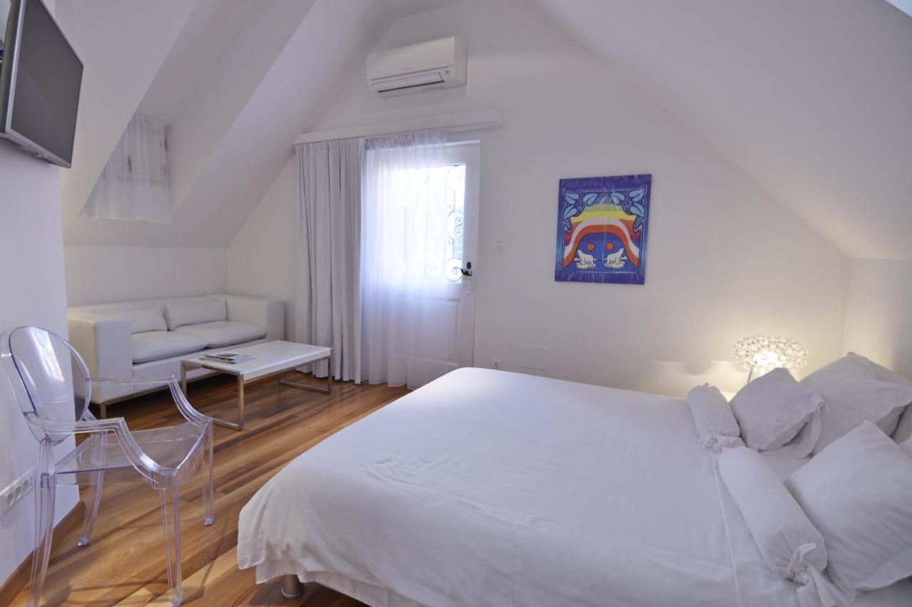 Divota Apartment Hotel Сплит Екстериор снимка